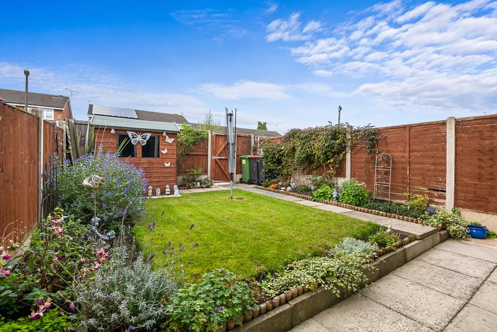 Hill Top Avenue, Winsford CW Estate Agents